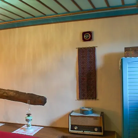 Lila Traditional House Kipoi Exterior photo