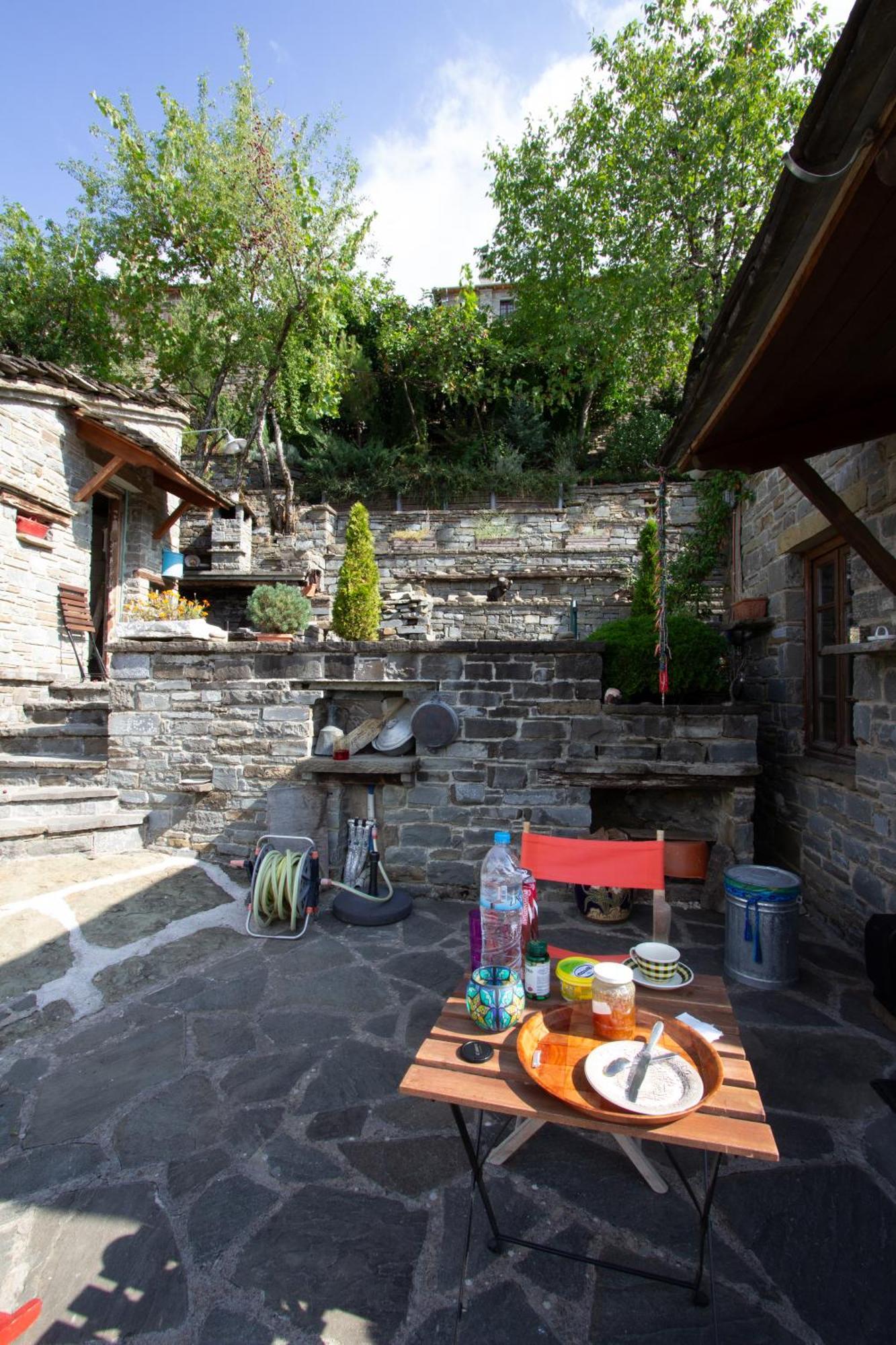 Σπίτι διακοπών Lila Traditional House Κήποι
